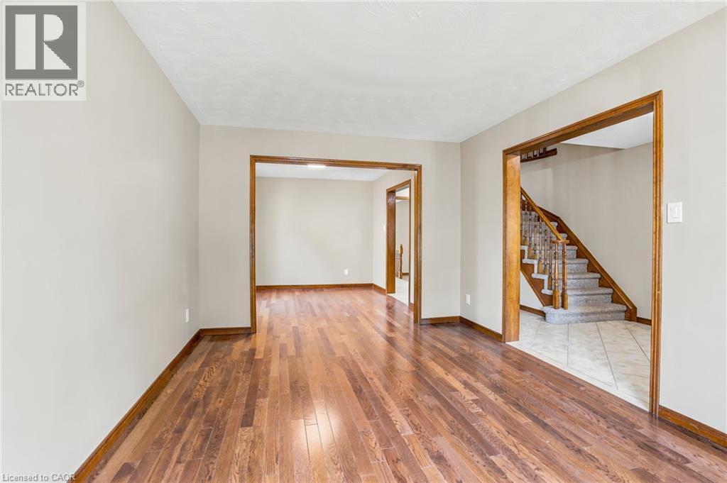 35 Amblecote Place, Hamilton, Ontario  L8W 3E9 - Photo 6 - 40834278