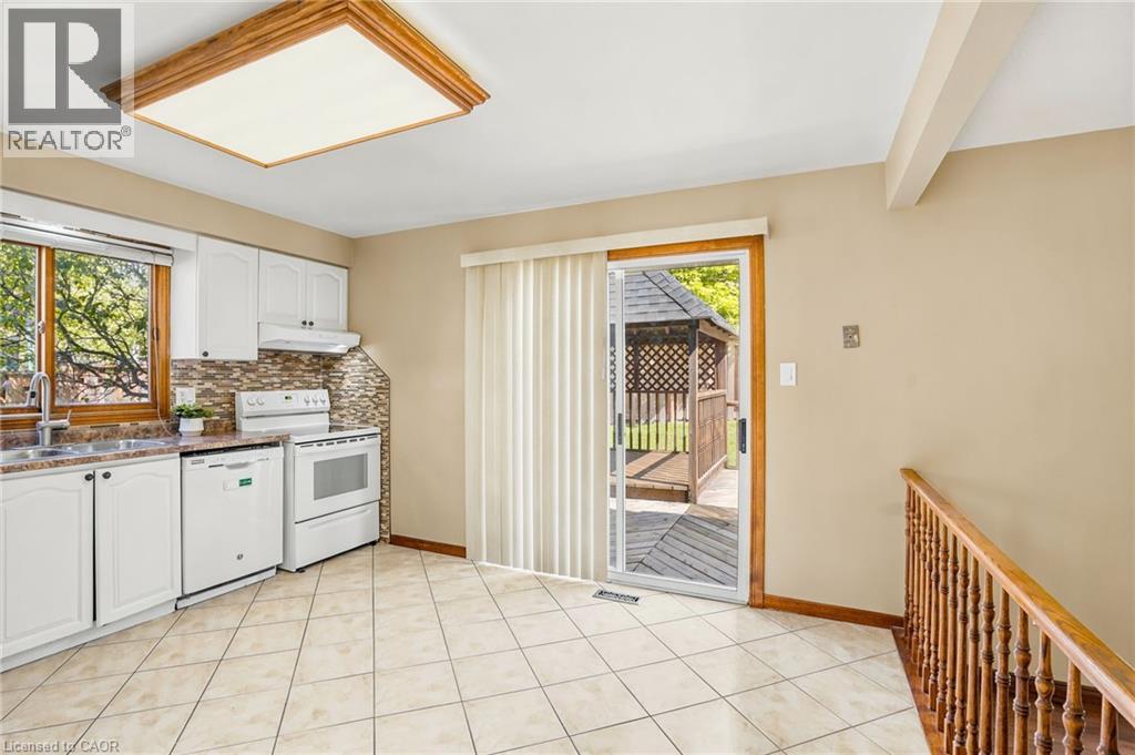 35 Amblecote Place, Hamilton, Ontario  L8W 3E9 - Photo 14 - 40834278