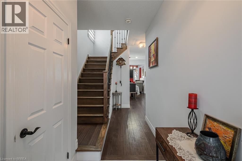 87 Grandville Circle, Paris, Ontario  N3L 0J5 - Photo 4 - 40832969