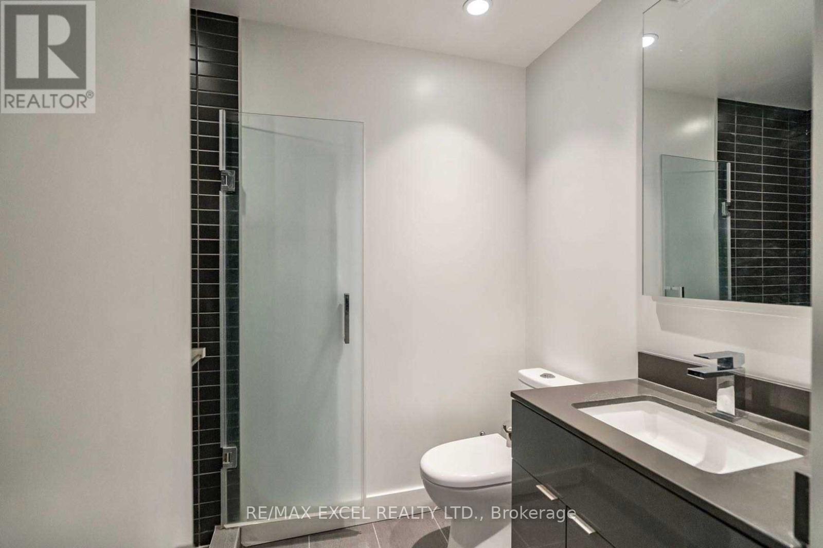 1802 - 7 Grenville Street, Toronto, Ontario  M4Y 0E9 - Photo 7 - C13045456
