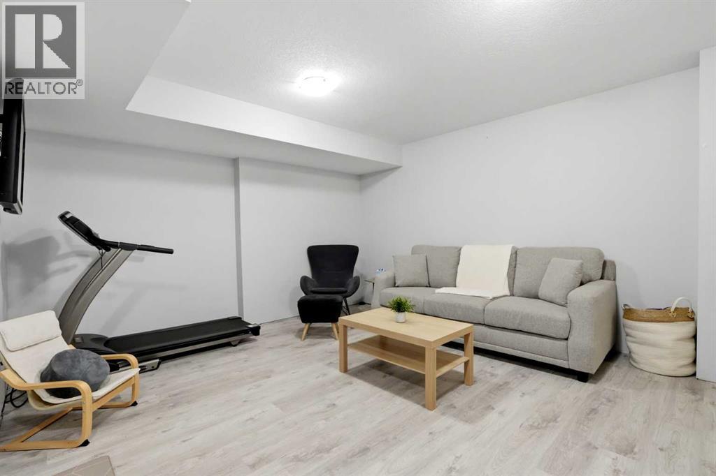 144 South Point Court Sw, Airdrie, Alberta  T4B 4K9 - Photo 33 - A2314984