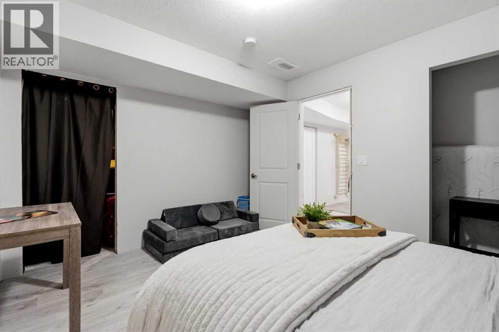 144 South Point Court Sw, Airdrie, Alberta  T4B 4K9 - Photo 36 - A2314984