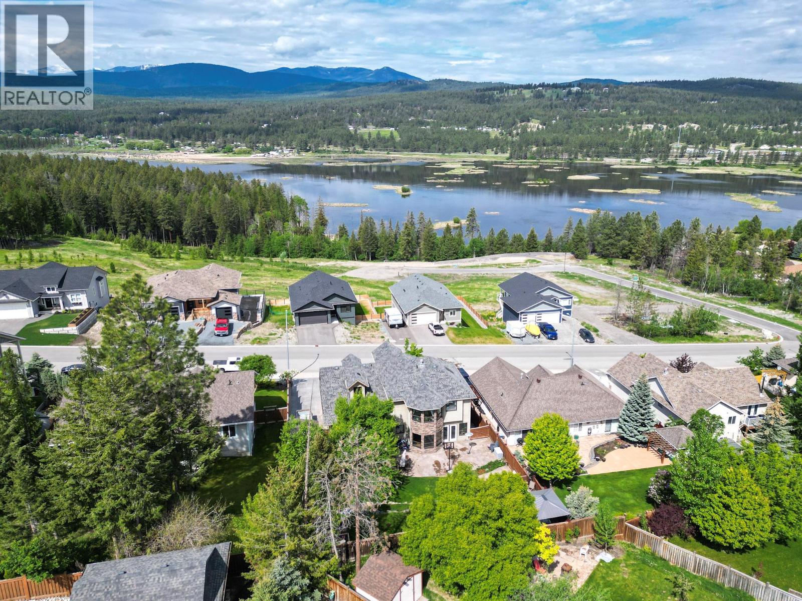 1608 1st Avenue S, Cranbrook, British Columbia V1C 6R6 - Photo 3 - 10389210