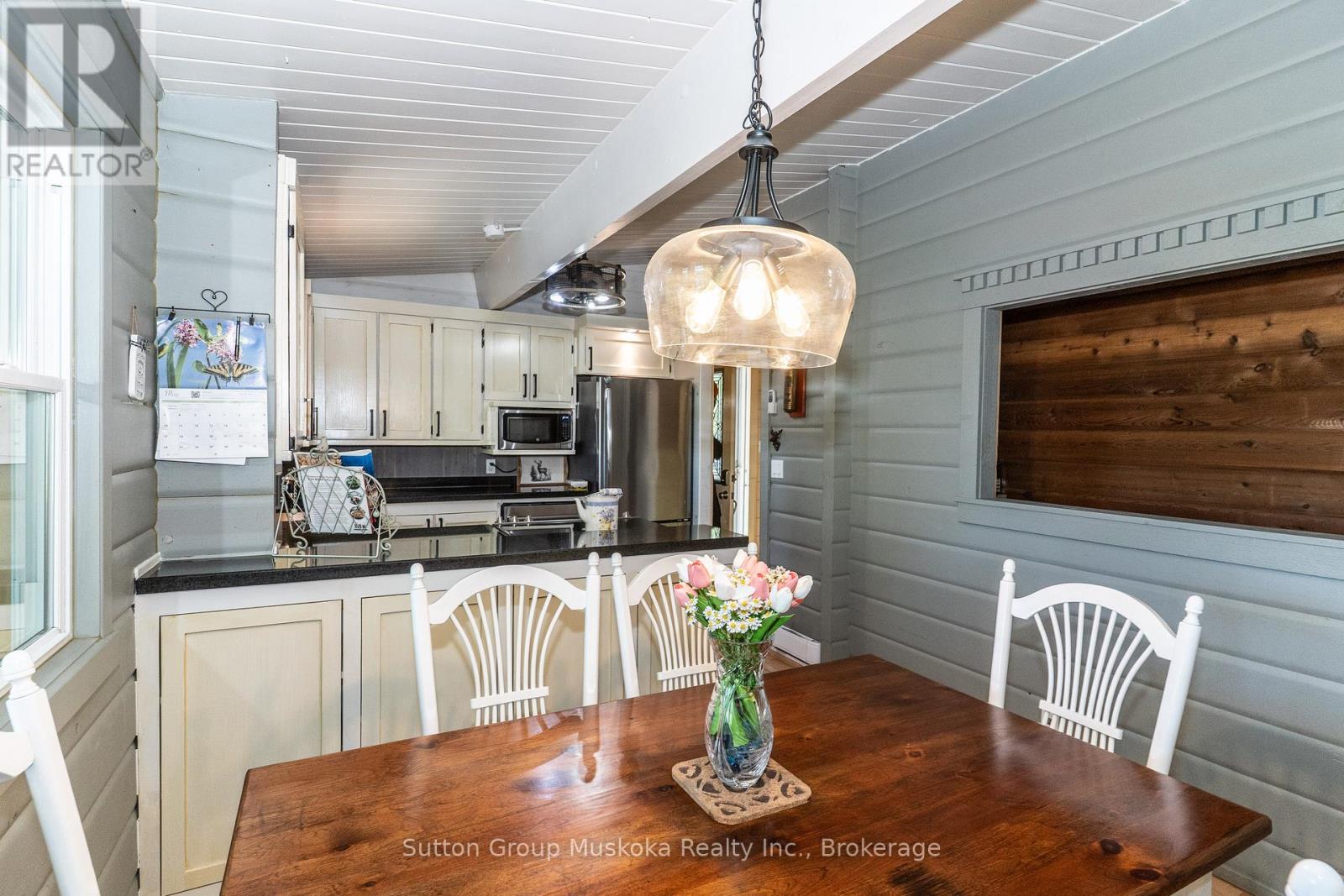 236 Hoodstown Road, Huntsville (Stisted), Ontario  P1H 2J2 - Photo 13 - X13145036