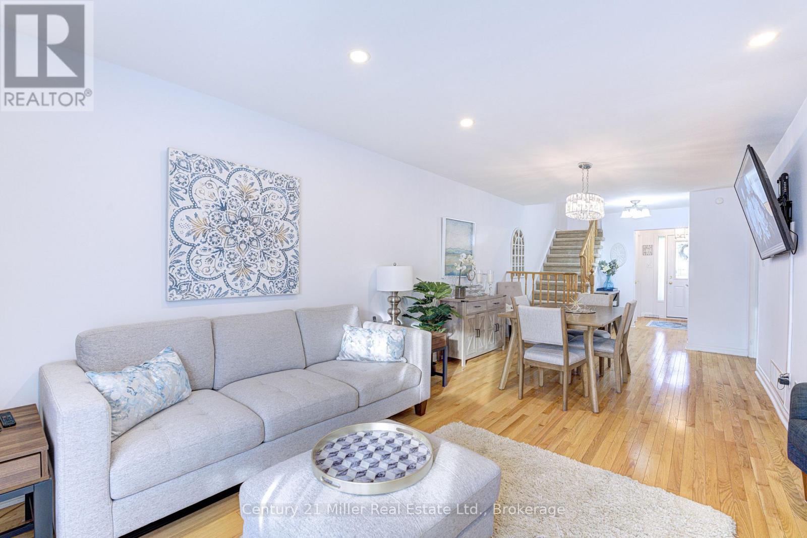 2256 Margot Street, Oakville, Ontario  L6H 3M7 - Photo 9 - W13208858
