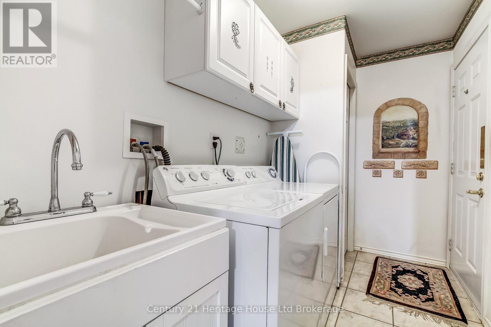54 - 19 Hanlon Place, Brant, Ontario  N3L 4E7 - Photo 16 - X13208784