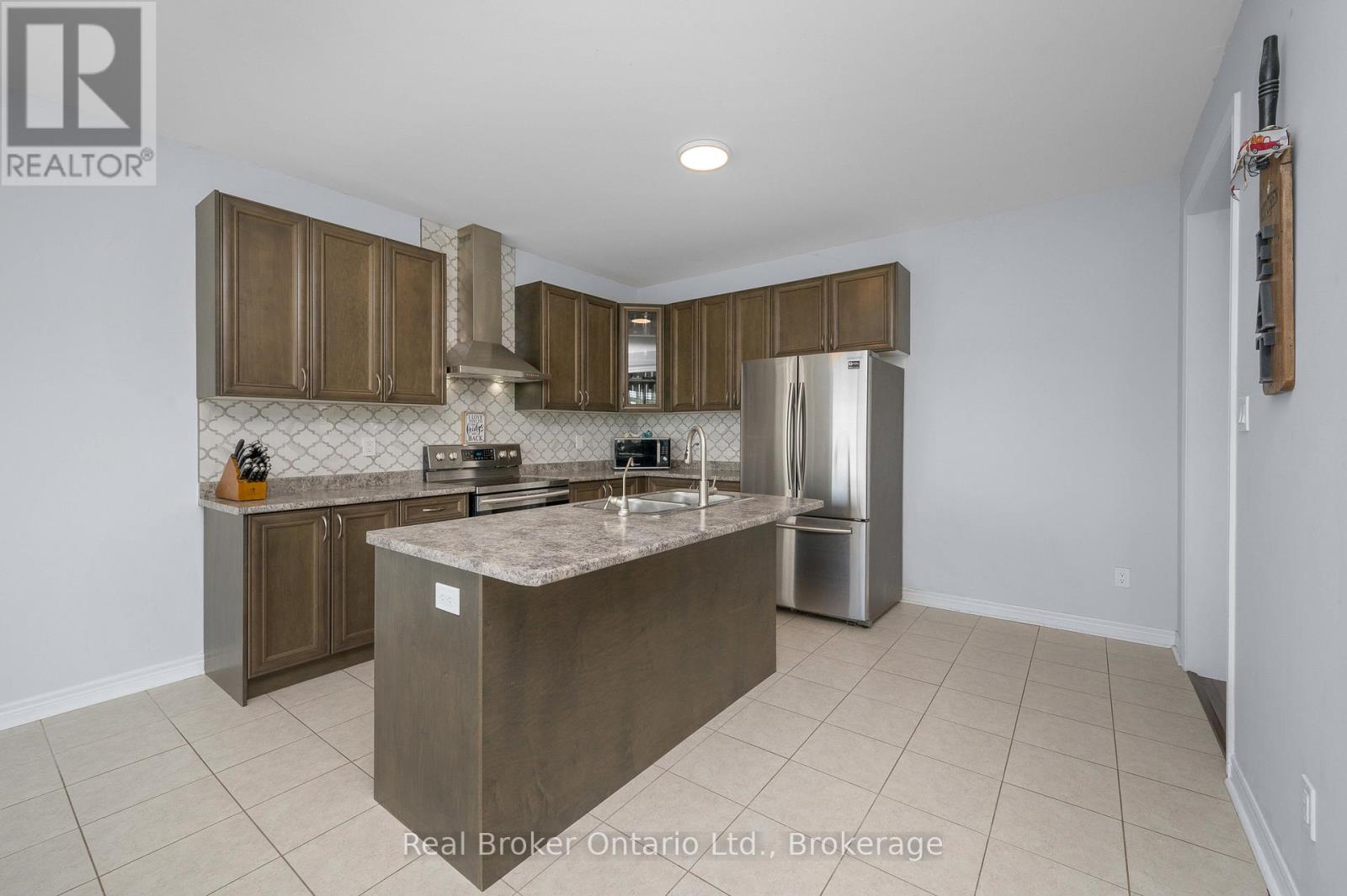3 Newbrook Street, Brant, Ontario  N3L 3E2 - Photo 18 - X13208780