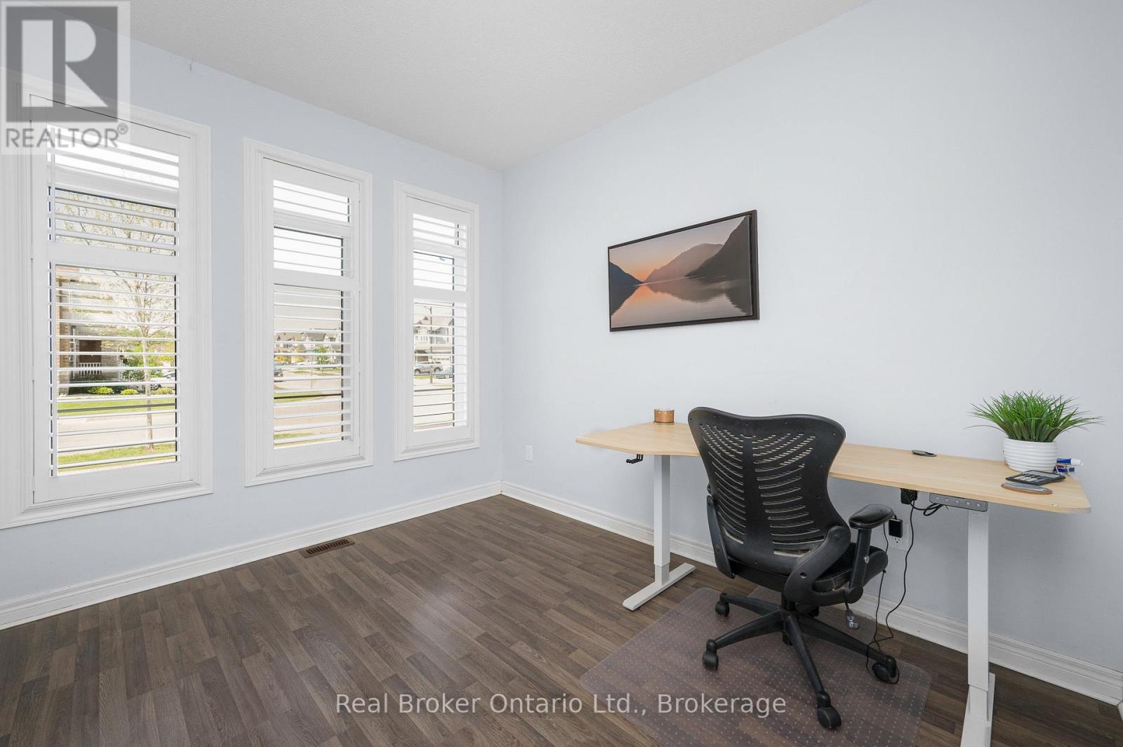 3 Newbrook Street, Brant, Ontario  N3L 3E2 - Photo 7 - X13208780