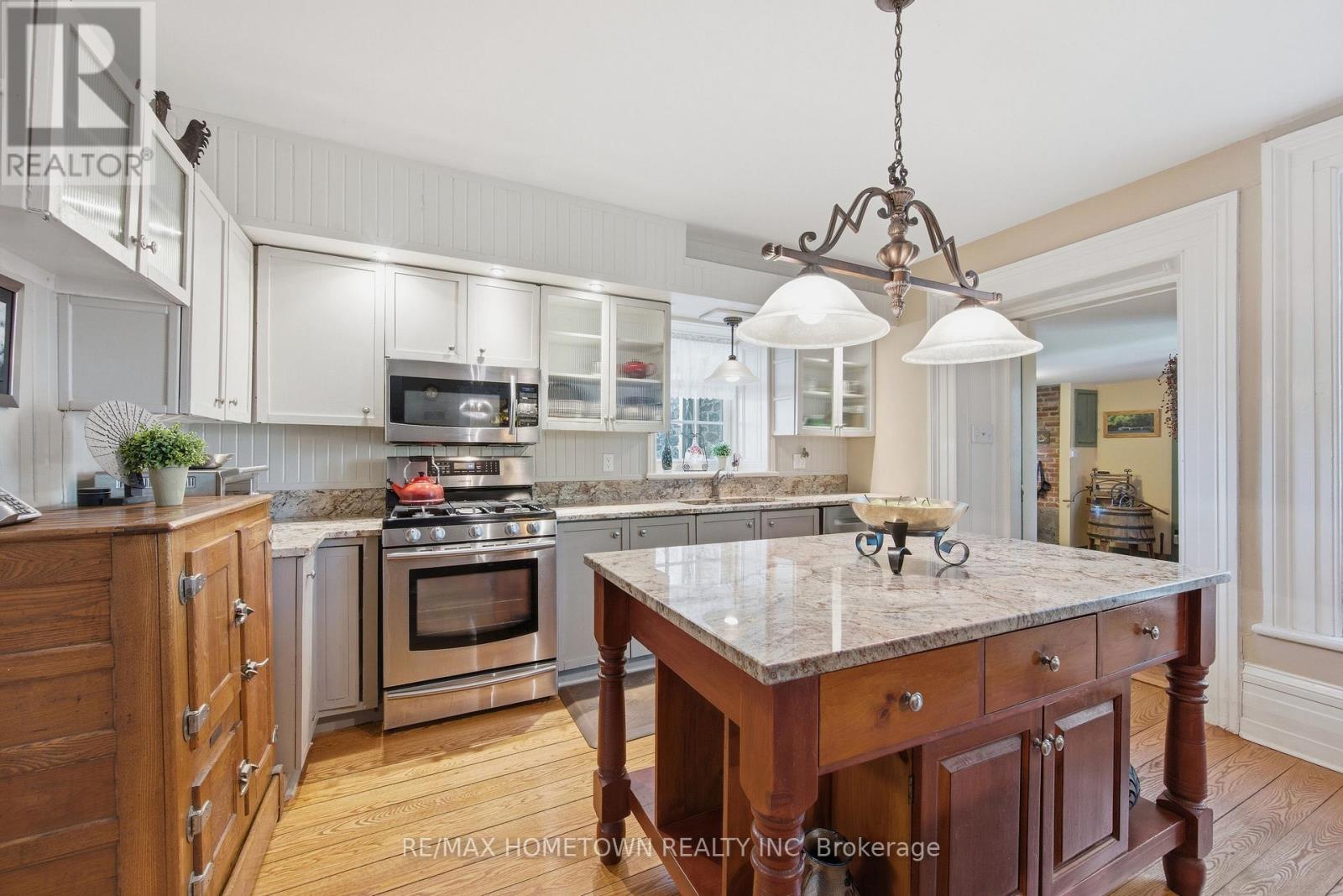 18 Main Street E, Elizabethtown-Kitley, Ontario  K0E 1M0 - Photo 20 - X13208686