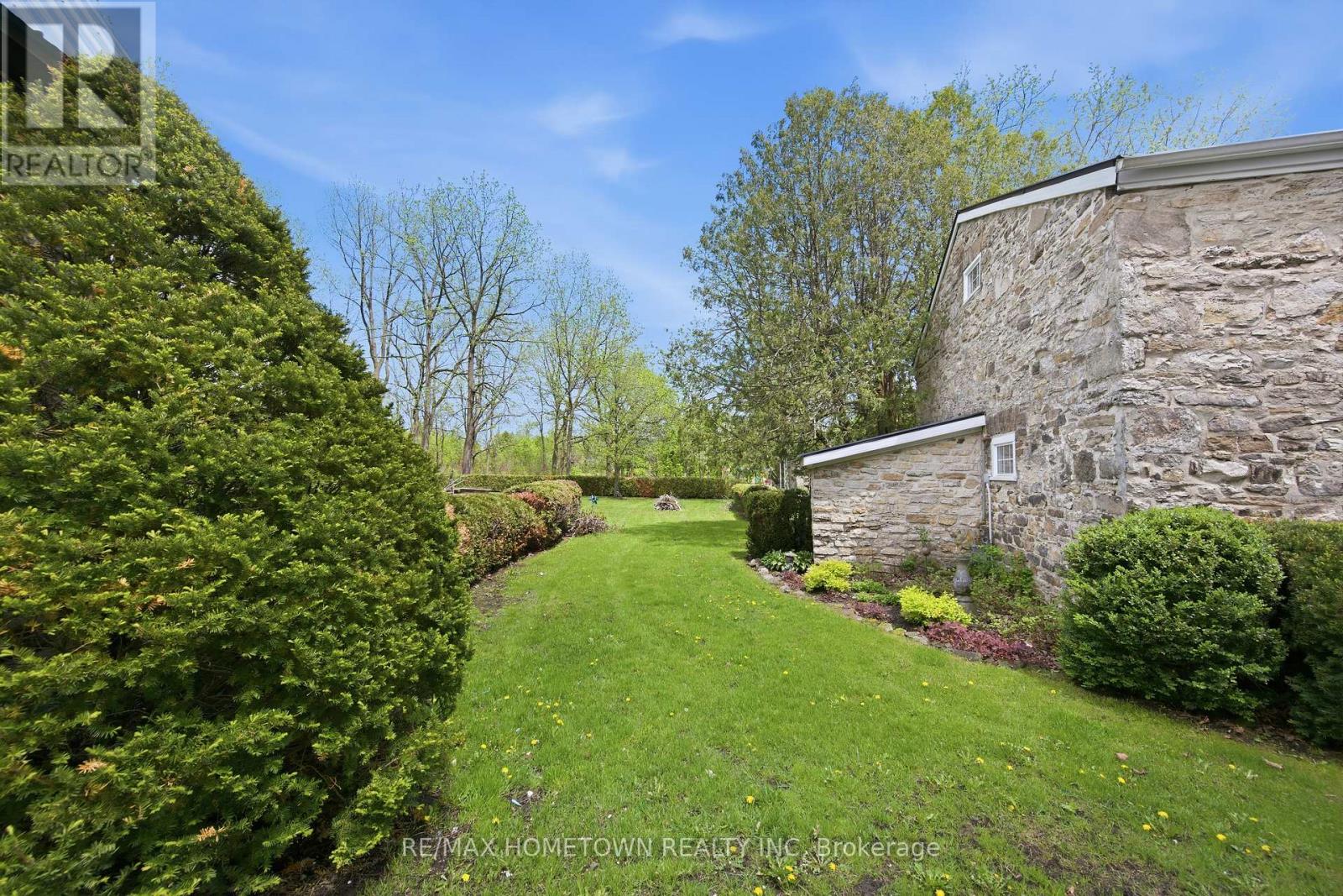 18 Main Street E, Elizabethtown-Kitley, Ontario  K0E 1M0 - Photo 47 - X13208686