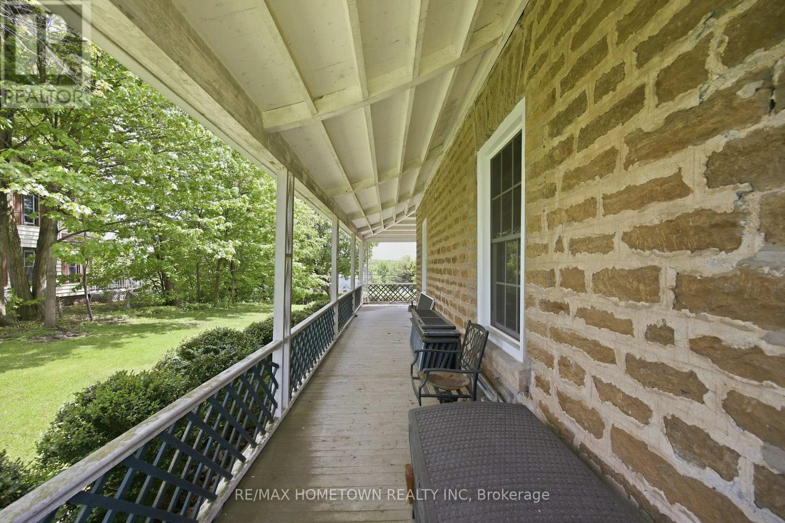 18 Main Street E, Elizabethtown-Kitley, Ontario  K0E 1M0 - Photo 5 - X13208686