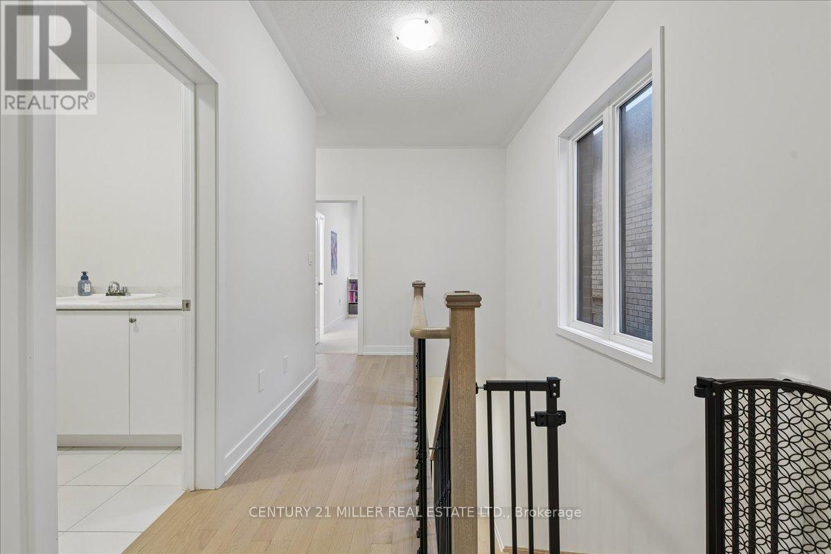 1358 Loon Lane, Oakville, Ontario  L6H 7Z8 - Photo 17 - W13208306