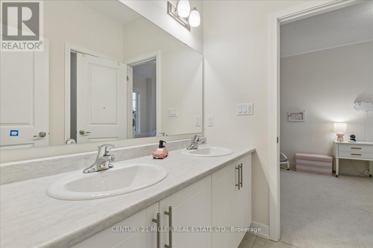 1358 Loon Lane, Oakville, Ontario  L6H 7Z8 - Photo 30 - W13208306