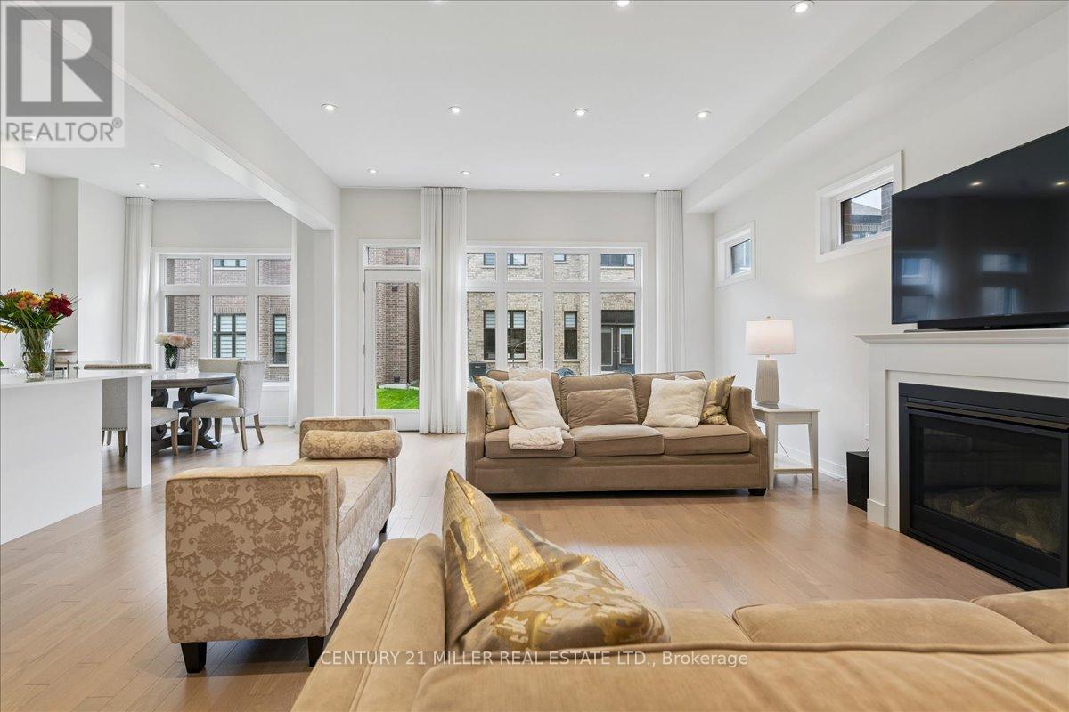 1358 Loon Lane, Oakville, Ontario  L6H 7Z8 - Photo 6 - W13208306
