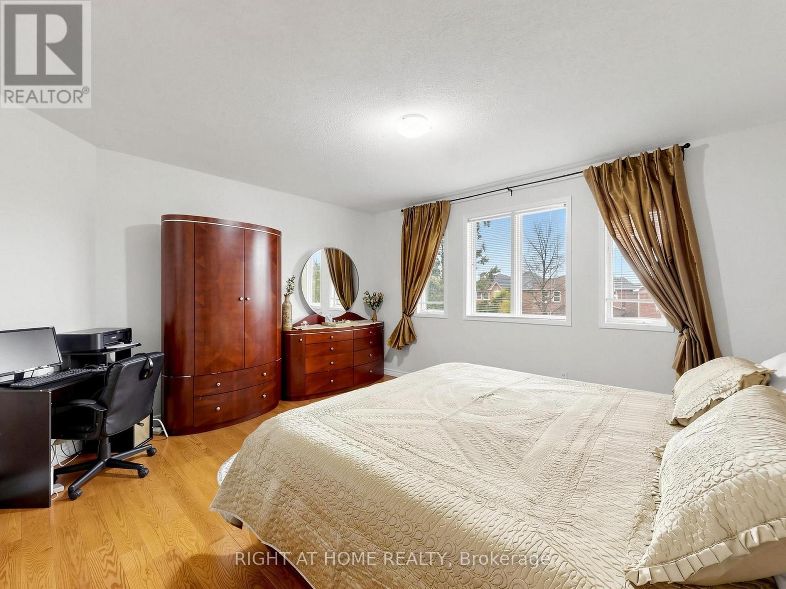 3815 Althorpe Circle, Mississauga, Ontario  L5N 7G3 - Photo 21 - W13208328