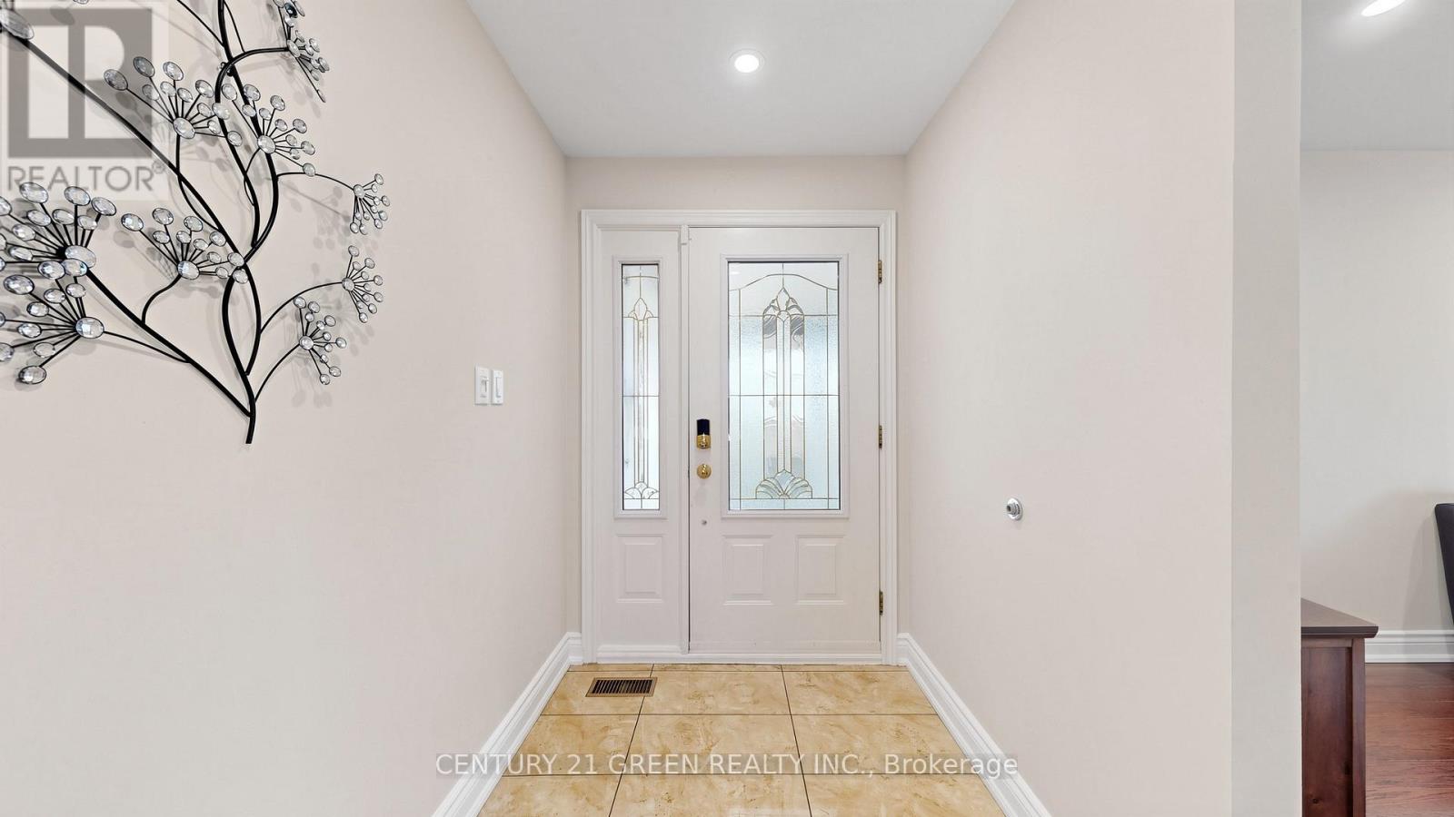95 Kearney Drive, Toronto, Ontario  M9W 5K1 - Photo 5 - W13208368