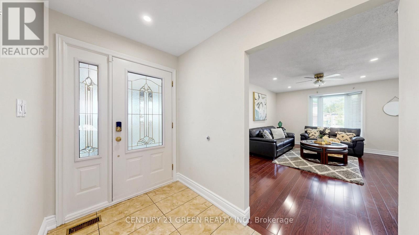 95 Kearney Drive, Toronto, Ontario  M9W 5K1 - Photo 6 - W13208368