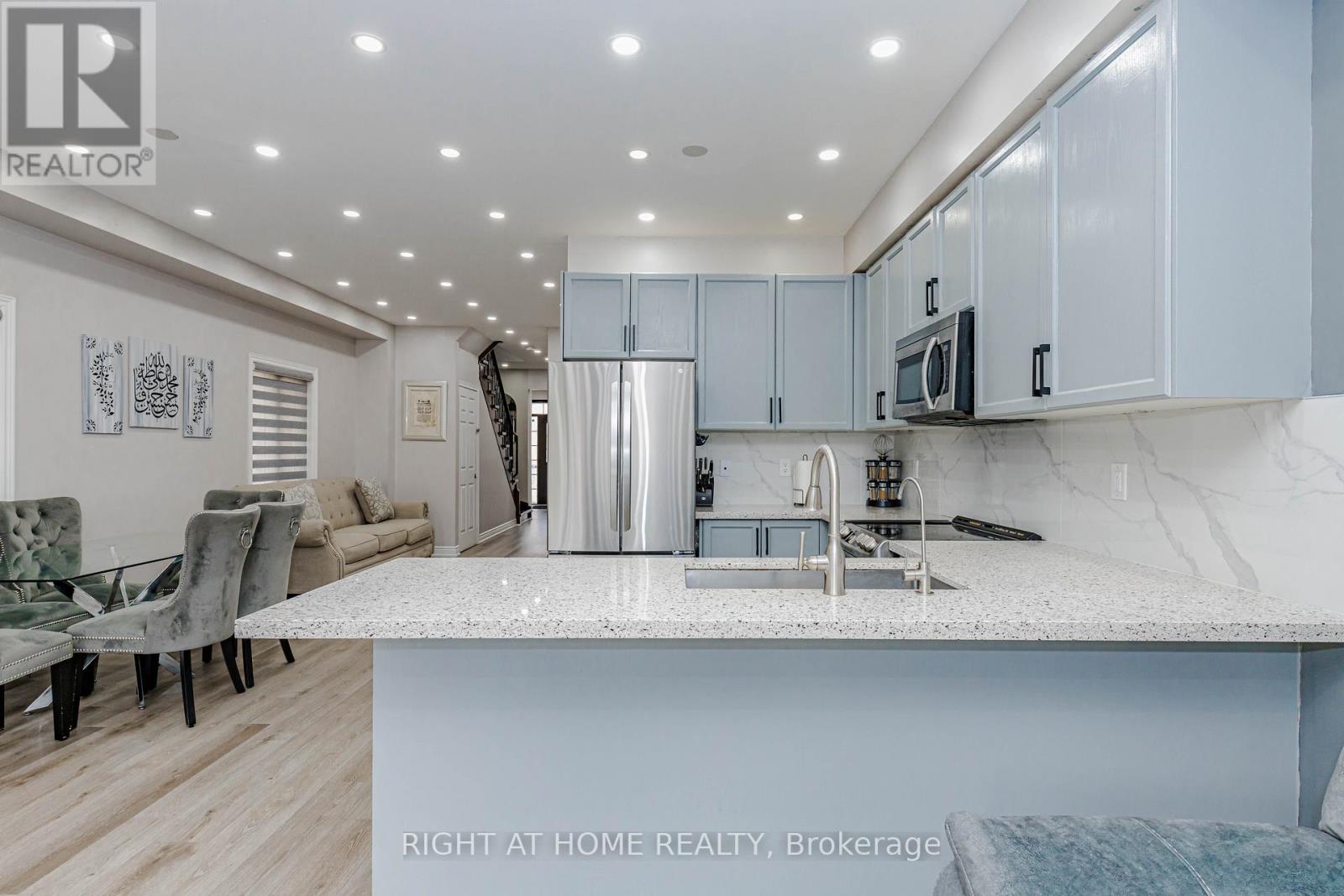 83 Crumlin Crescent, Brampton, Ontario  L6X 0Y4 - Photo 17 - W13208404