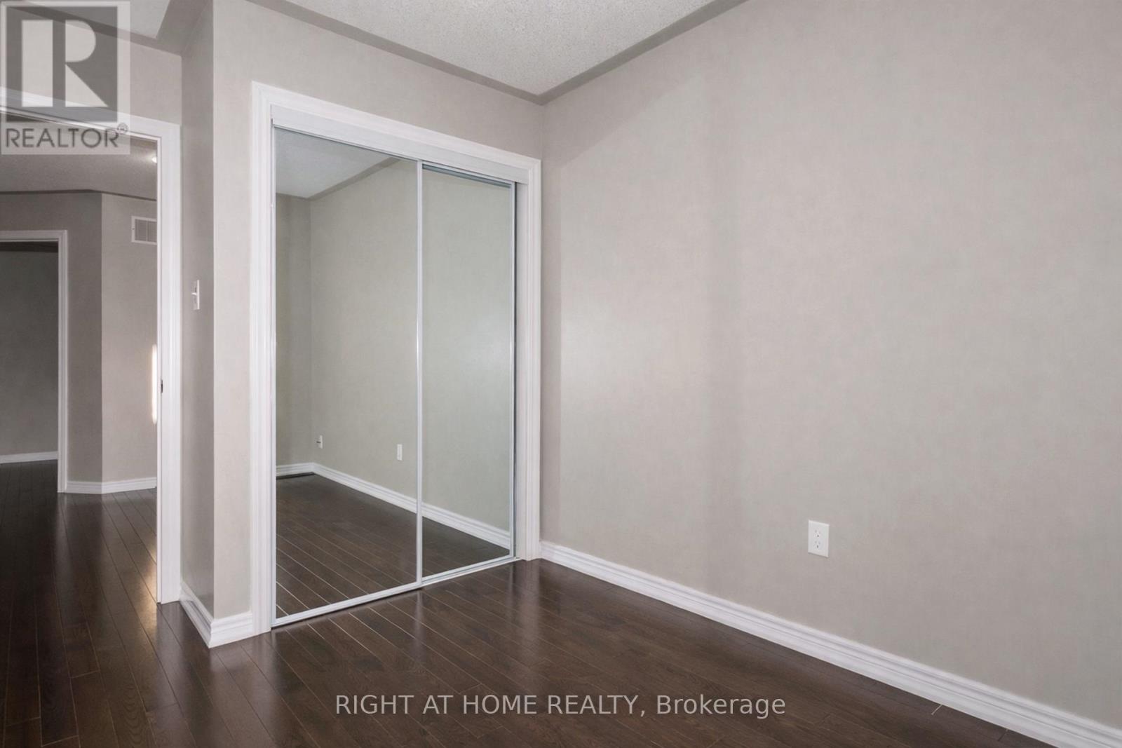 83 Crumlin Crescent, Brampton, Ontario  L6X 0Y4 - Photo 32 - W13208404