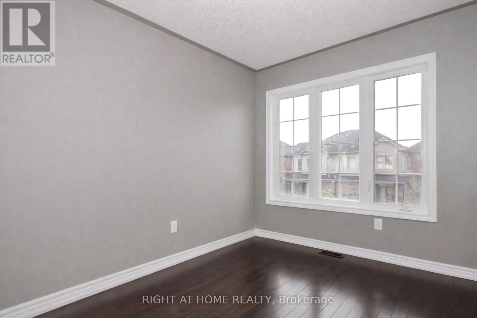 83 Crumlin Crescent, Brampton, Ontario  L6X 0Y4 - Photo 36 - W13208404