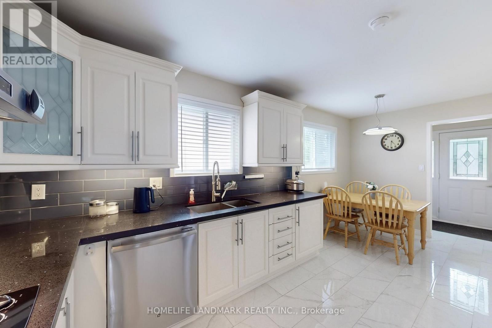 2603 Bromsgrove Road N, Mississauga, Ontario  L5J 1M1 - Photo 16 - W13208424