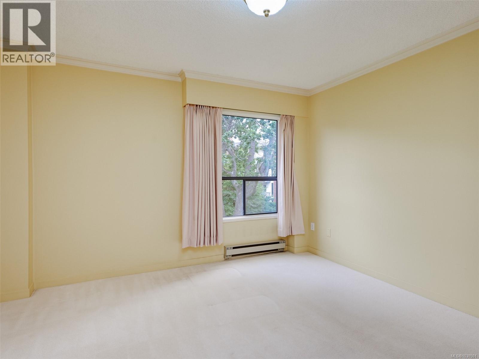 303 2125 Oak Bay Ave, Oak Bay, British Columbia  V8R 1G1 - Photo 14 - 1038501
