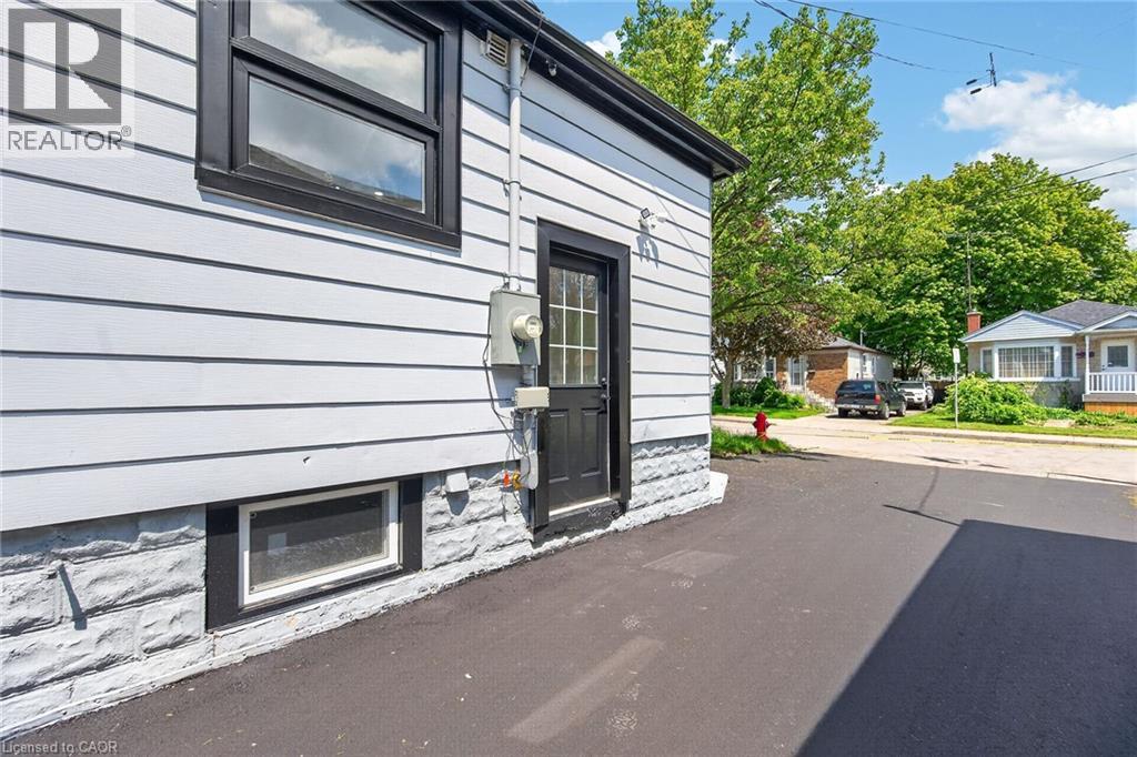 82 East 38th Street, Hamilton, Ontario  L8V 4E5 - Photo 48 - 40834419