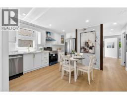 82 EAST 38TH Street, Hamilton, Ontario