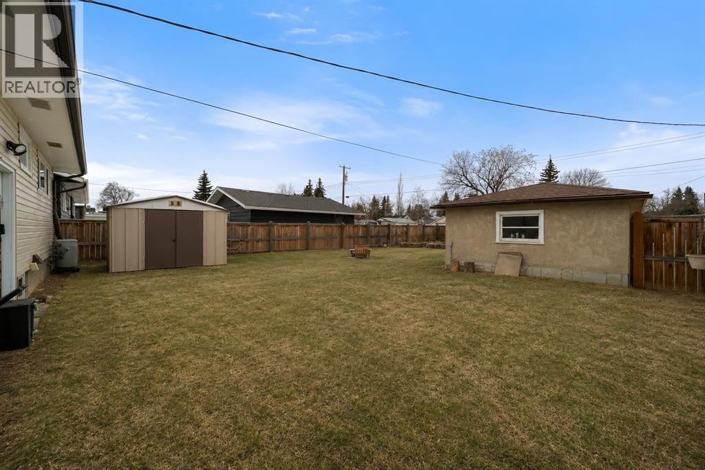 5228 53 Avenue, Viking, Alberta  T0B 4N0 - Photo 4 - A2281776