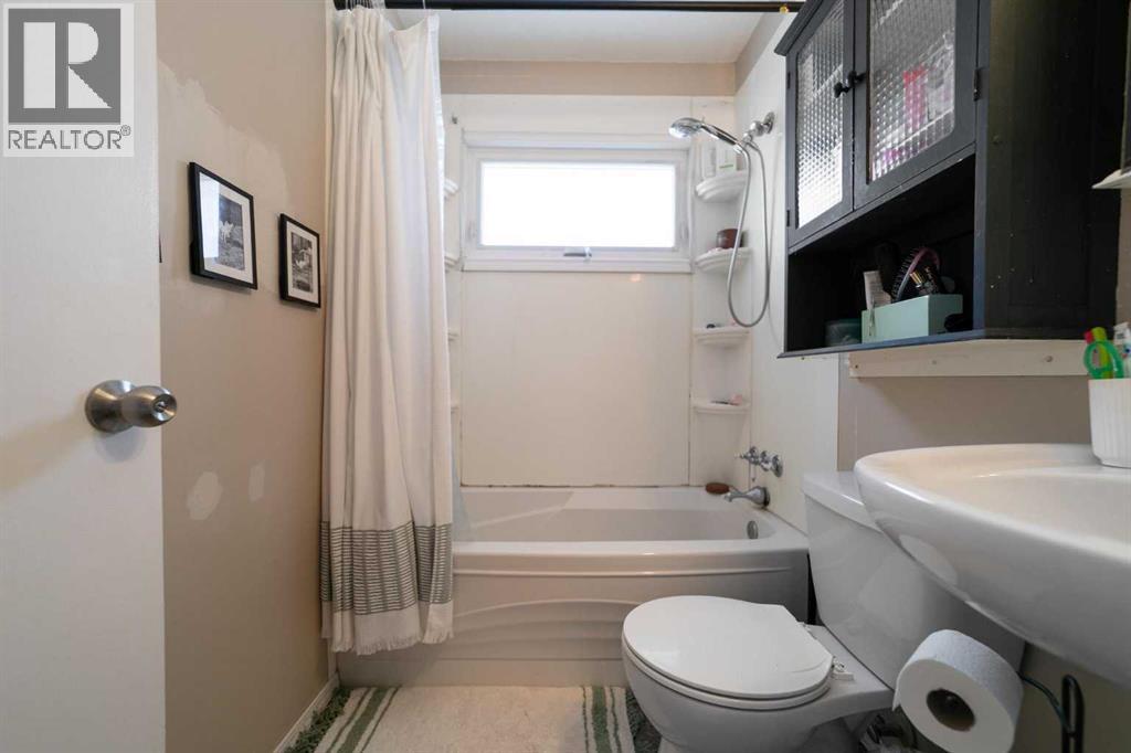 5228 53 Avenue, Viking, Alberta  T0B 4N0 - Photo 17 - A2281776