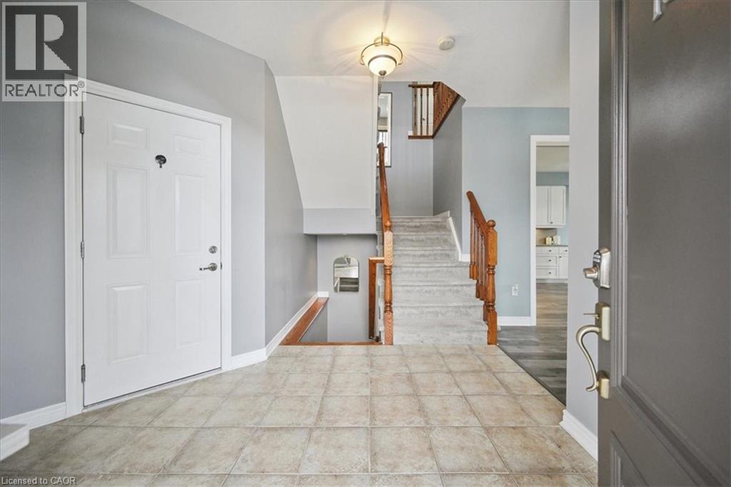 105 Oakhaven Place, Ancaster, Ontario L9K 0B6 - Photo 6 - 40824732