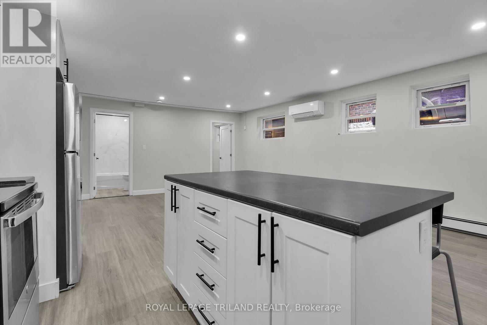 1 - 425 Mckenzie Avenue, London South, Ontario  N6C 1V5 - Photo 5 - X13208688