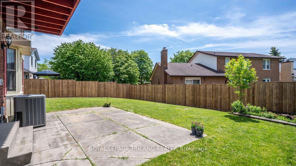 673 Upper Queen Street, London South, Ontario  N6C 5C3 - Photo 3 - X13208766