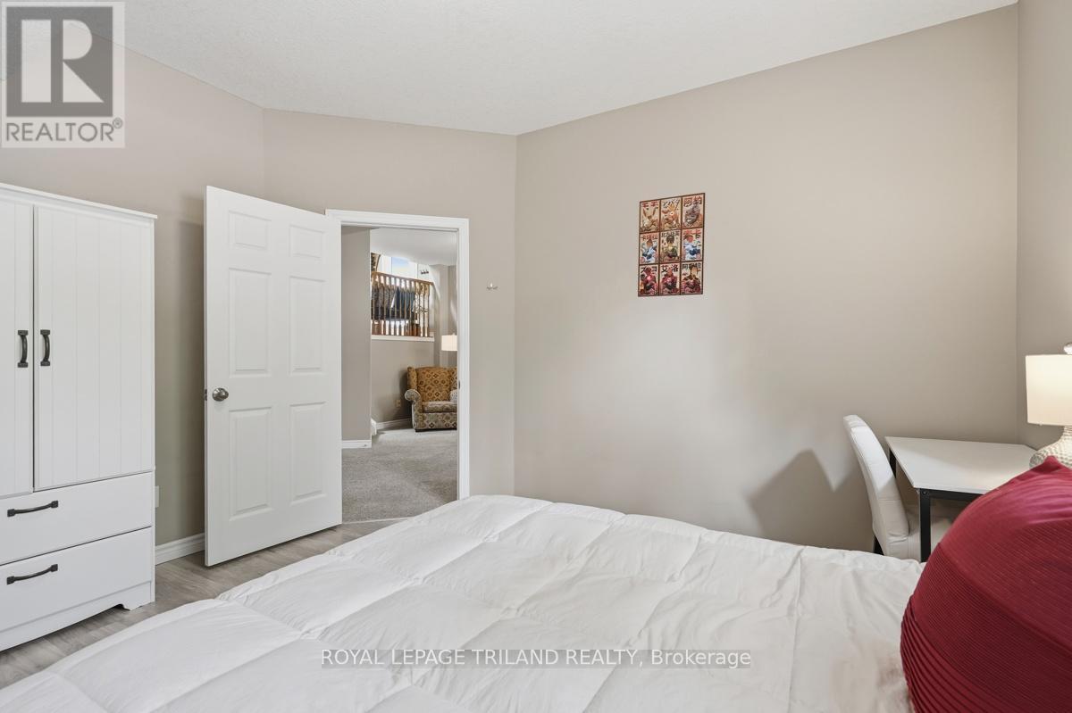 1108 Pleasantview Drive, London North, Ontario  N5X 4K3 - Photo 28 - X13208852