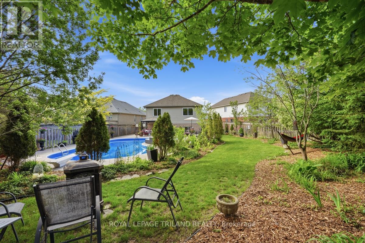 1108 Pleasantview Drive, London North, Ontario  N5X 4K3 - Photo 44 - X13208852