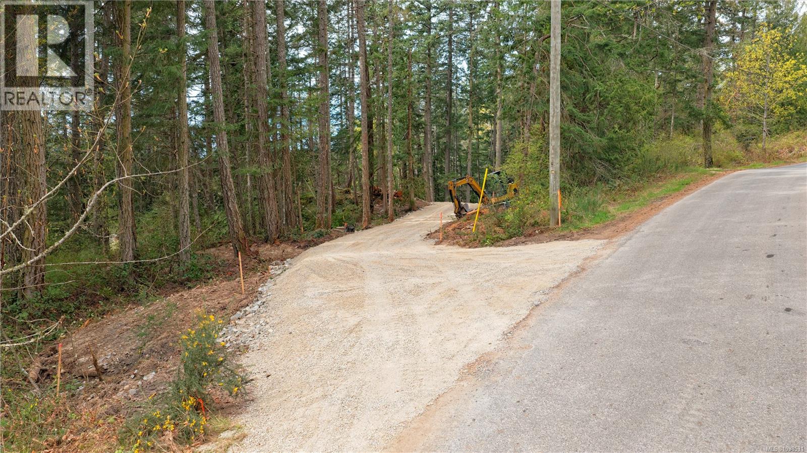 2 Churchill Rd, Salt Spring, British Columbia  V8K 2R3 - Photo 5 - 1038531
