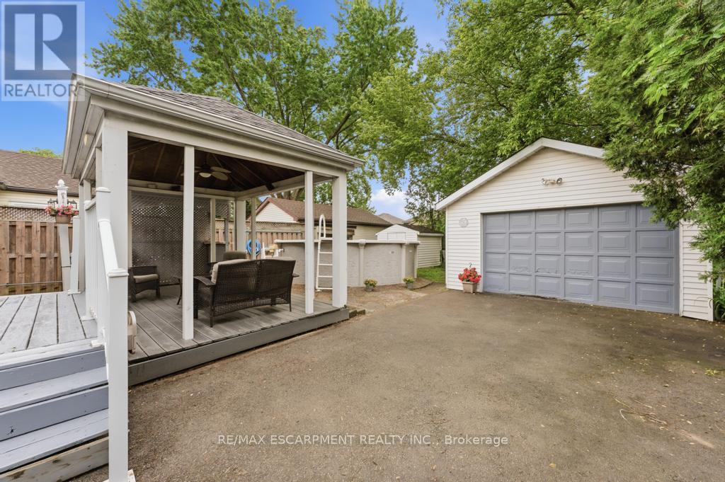 137 Cochrane Road, Hamilton, Ontario  L8K 3G3 - Photo 17 - X13208298