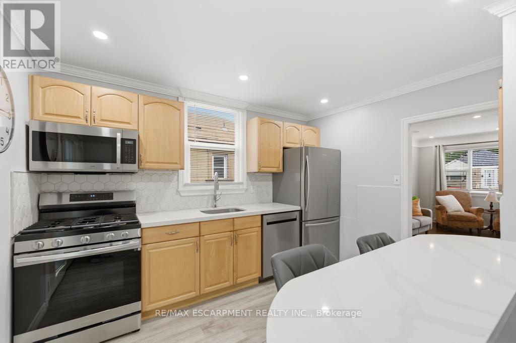 137 Cochrane Road, Hamilton, Ontario  L8K 3G3 - Photo 7 - X13208298