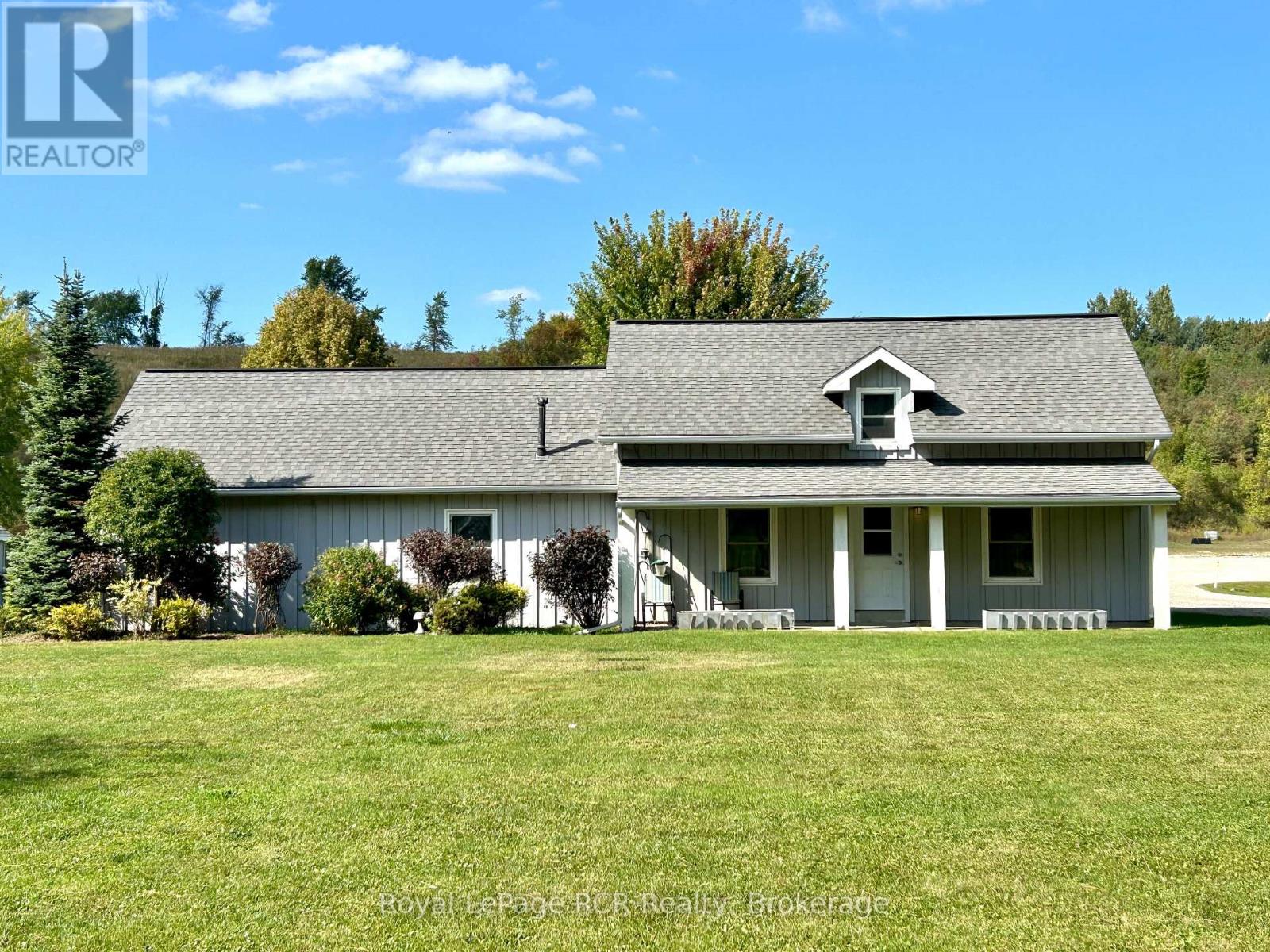 324097 The Glen Road, West Grey, Ontario  N0C 1K0 - Photo 2 - X13208582