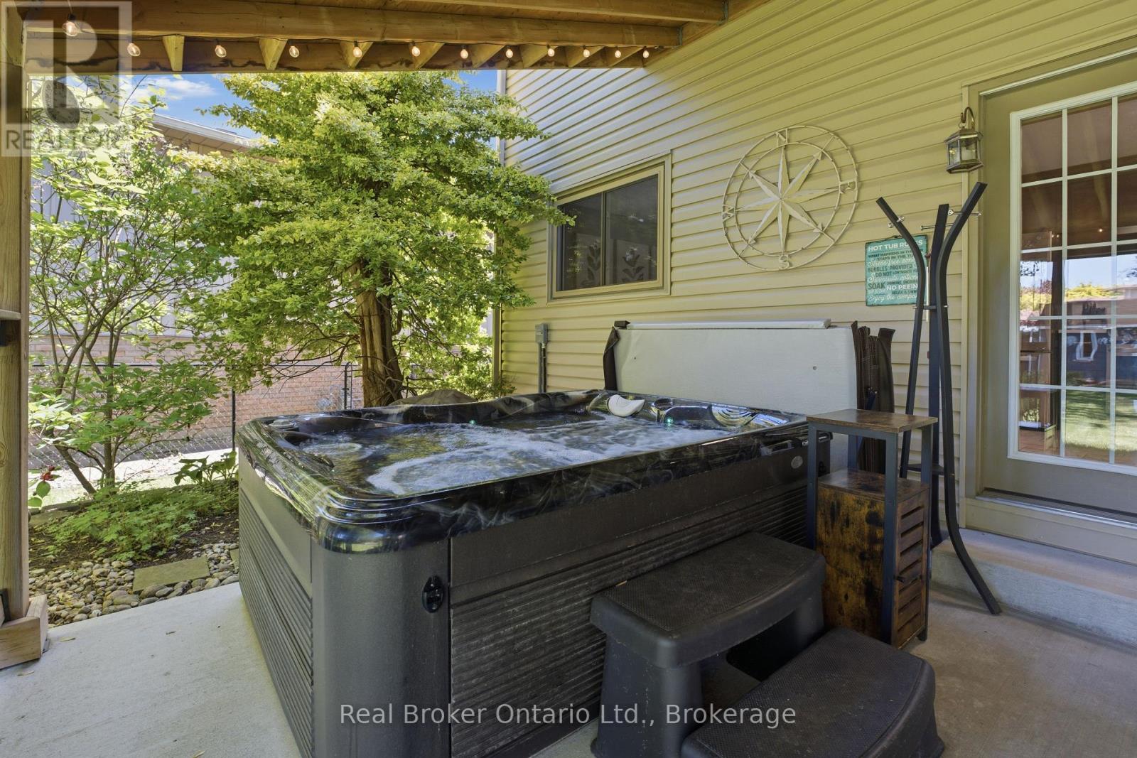 49 Greenfield Road, Brantford, Ontario  N3R 6Z4 - Photo 31 - X13208654