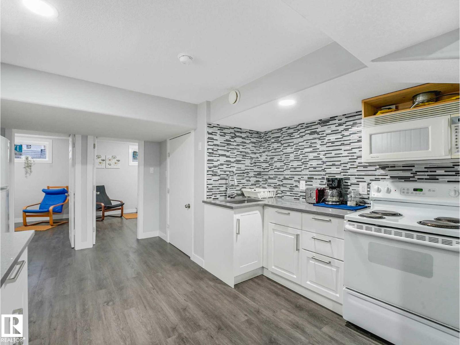 9207 169 St NW, Edmonton, Alberta  T5R 2X3 - Photo 46 - E4490420