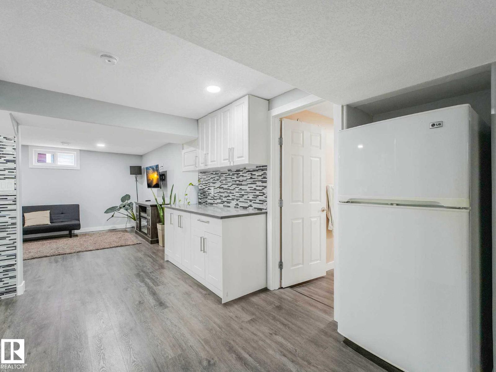 9207 169 St NW, Edmonton, Alberta  T5R 2X3 - Photo 55 - E4490420