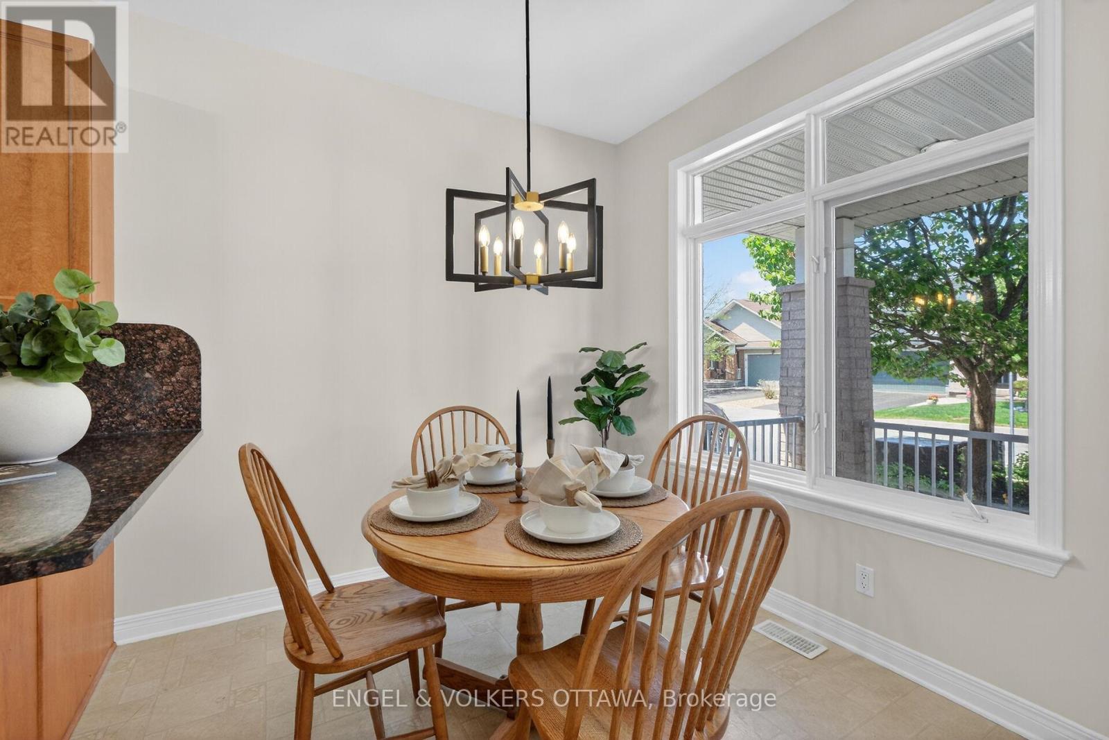 844 Swallowtail Crescent N, Ottawa, Ontario  K4A 4M5 - Photo 9 - X13208504