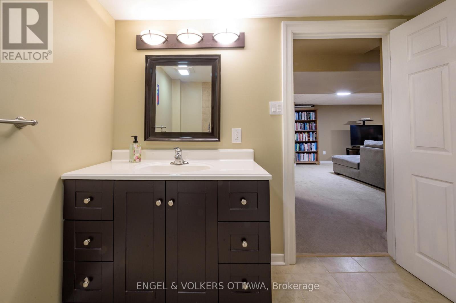 20 Majestic Drive, Ottawa, Ontario  K2G 1C7 - Photo 30 - X13208758