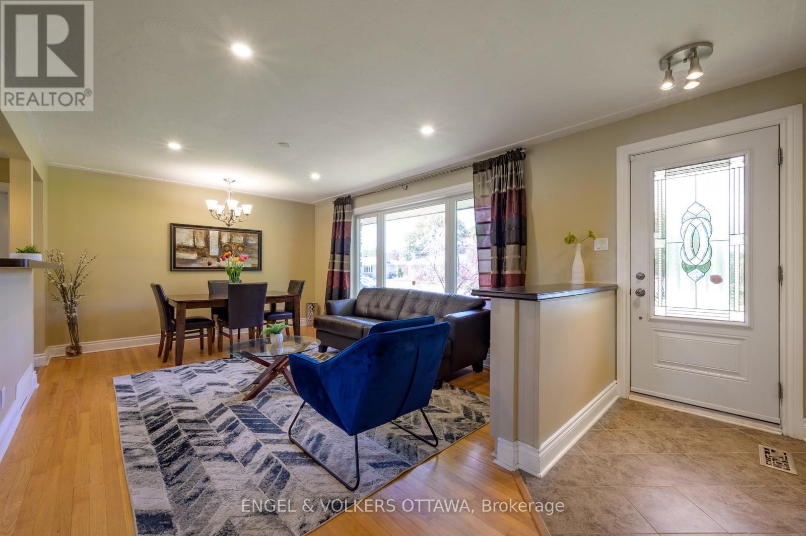20 Majestic Drive, Ottawa, Ontario  K2G 1C7 - Photo 5 - X13208758
