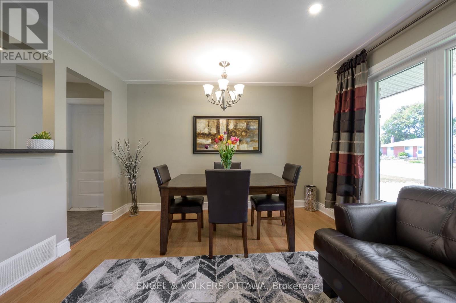 20 Majestic Drive, Ottawa, Ontario  K2G 1C7 - Photo 7 - X13208758