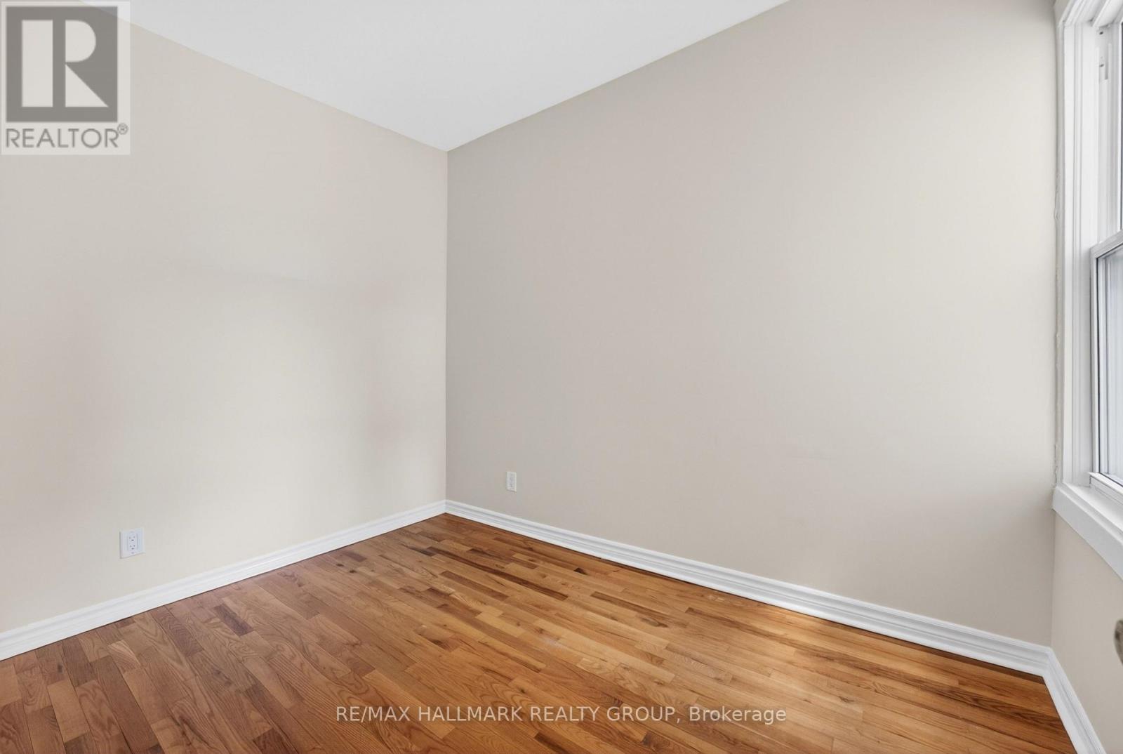 212 Arlington Avenue, Ottawa, Ontario  K1R 5S9 - Photo 7 - X13208786