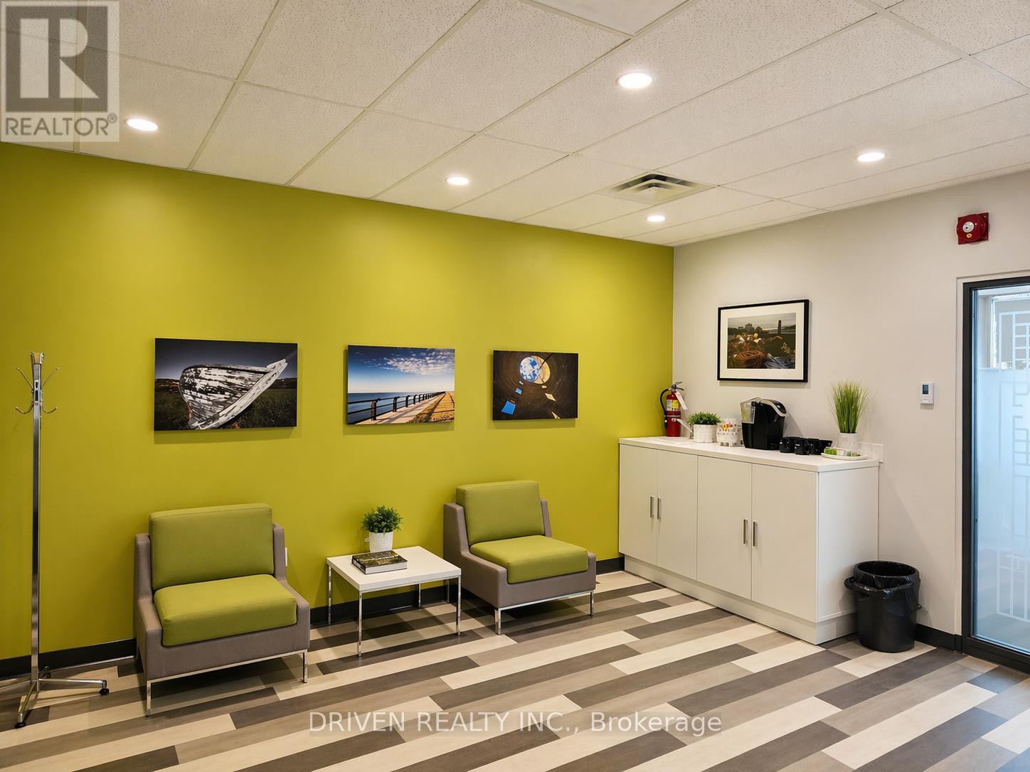 205 - 2283 St Laurent Boulevard, Ottawa, Ontario  K1G 5A2 - Photo 11 - X13208856