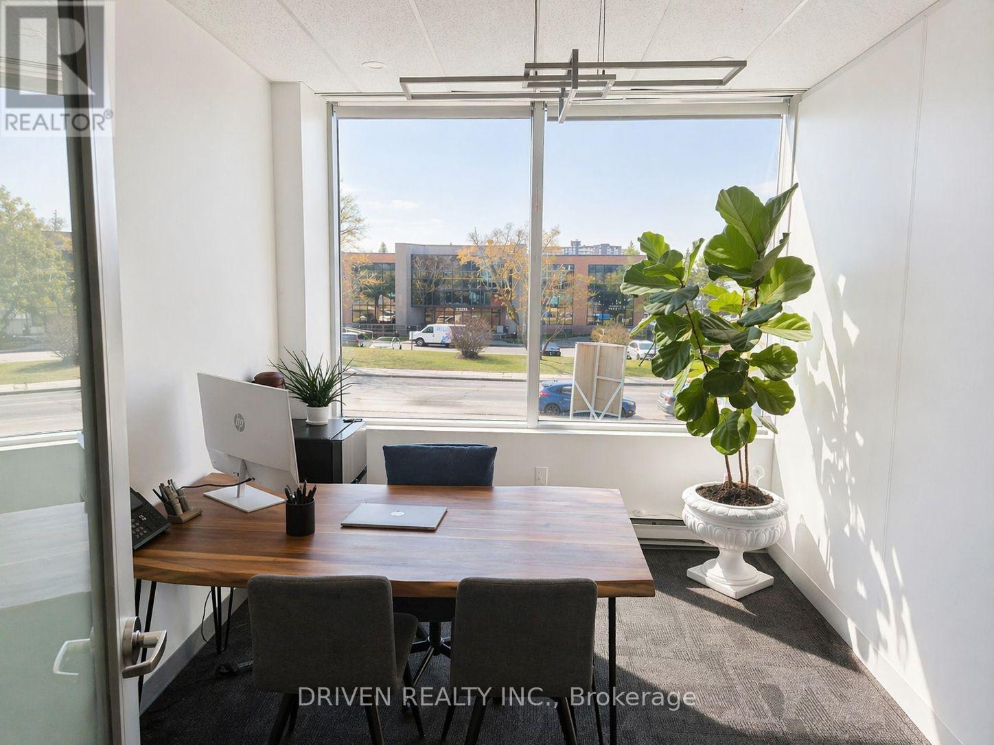 205 - 2283 St Laurent Boulevard, Ottawa, Ontario  K1G 5A2 - Photo 5 - X13208856