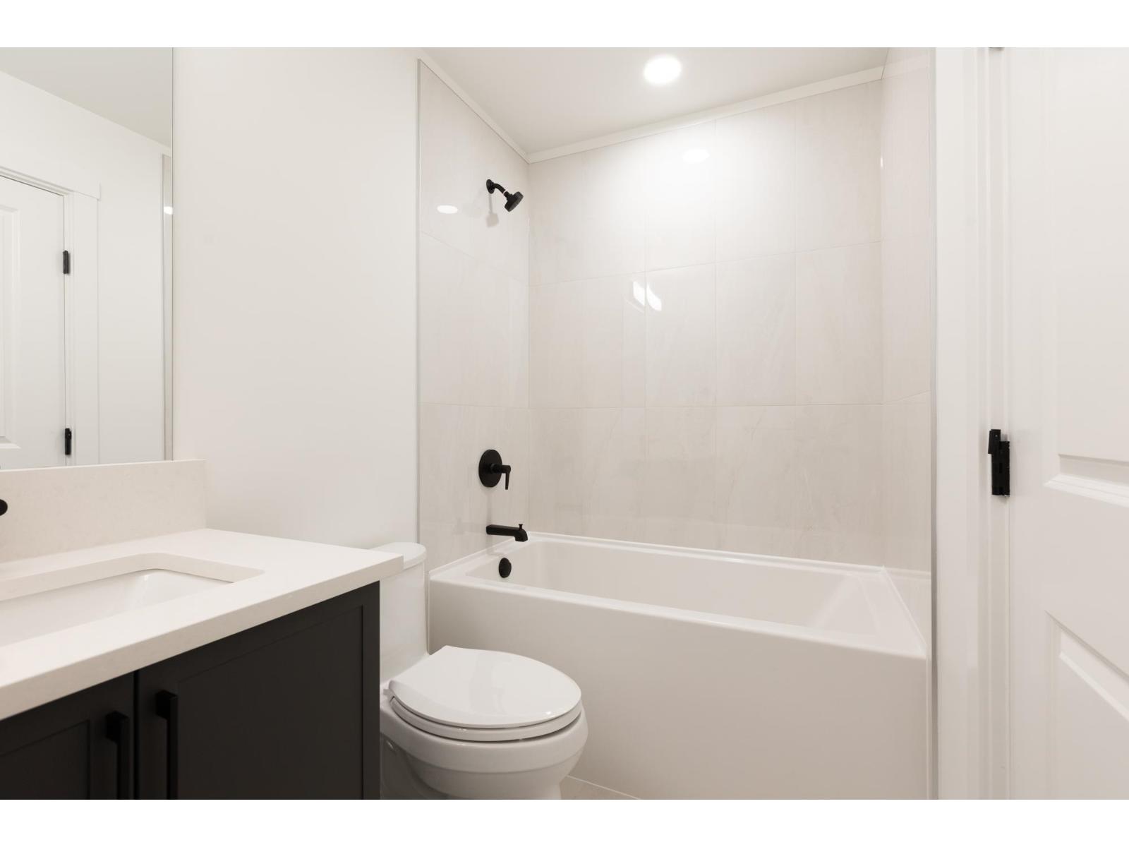 314 3480 146a Street, Surrey, British Columbia  V4P 0H6 - Photo 15 - R3128553